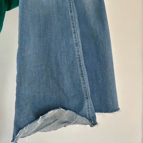 Universal Thread Women's High-Rise Flare Jeans - NWOT - Picture 5 of 5